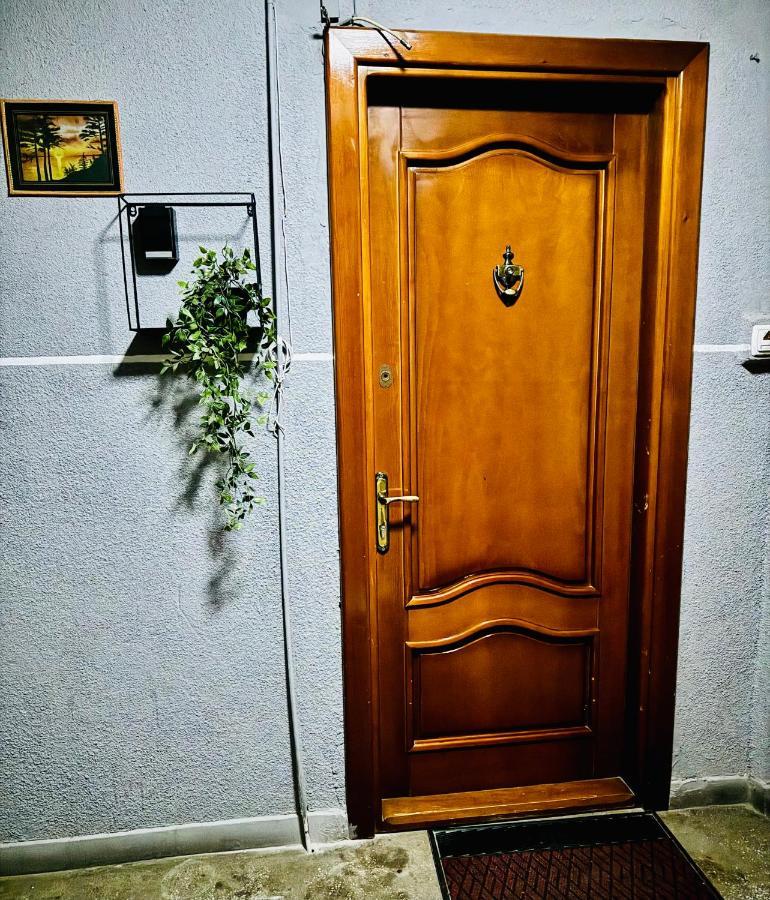 Ferienwohnung Altheda Living Eroilor 116-A4 Suceava Exterior foto